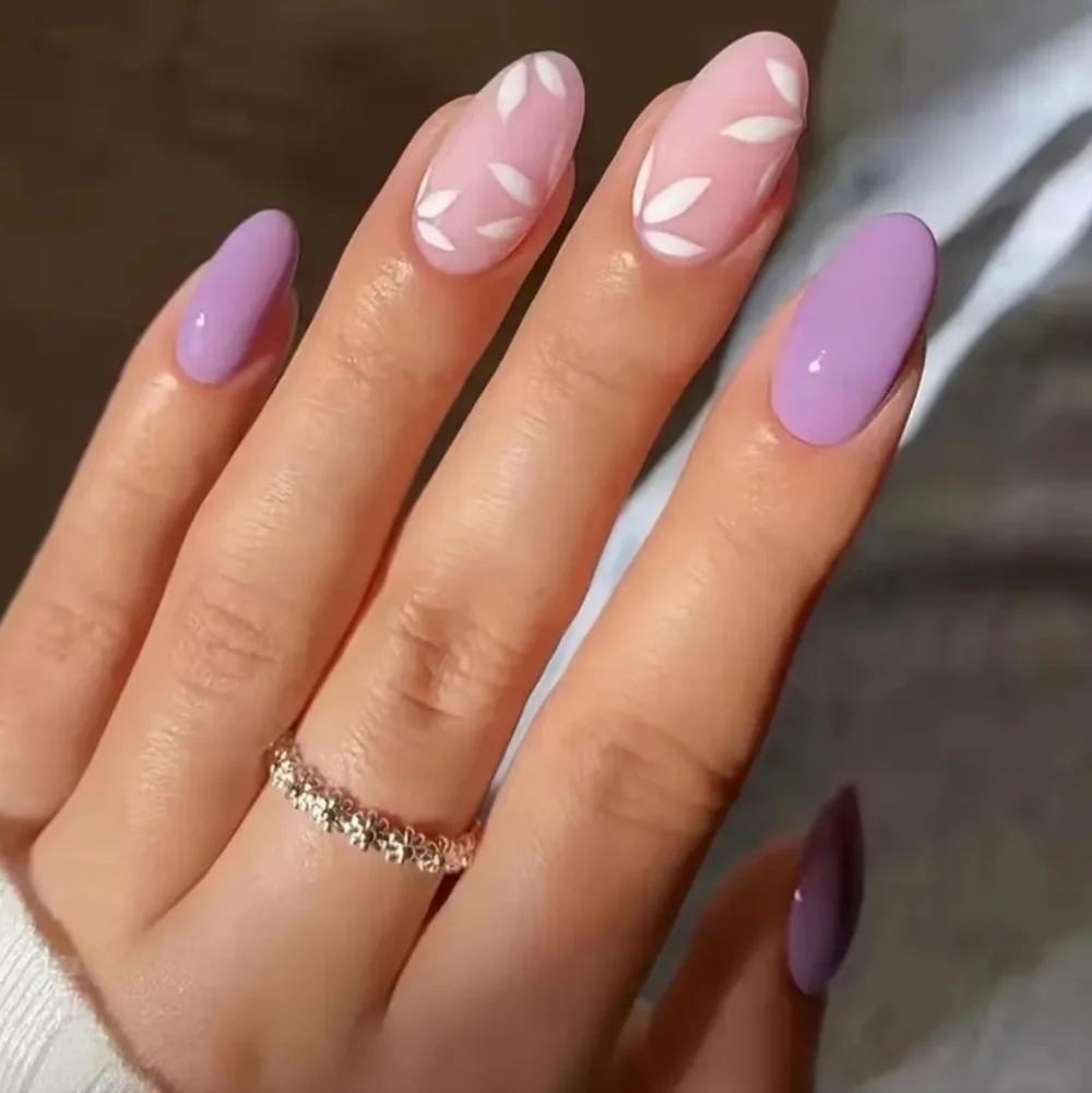 24 Pieces Fake Press On Nails